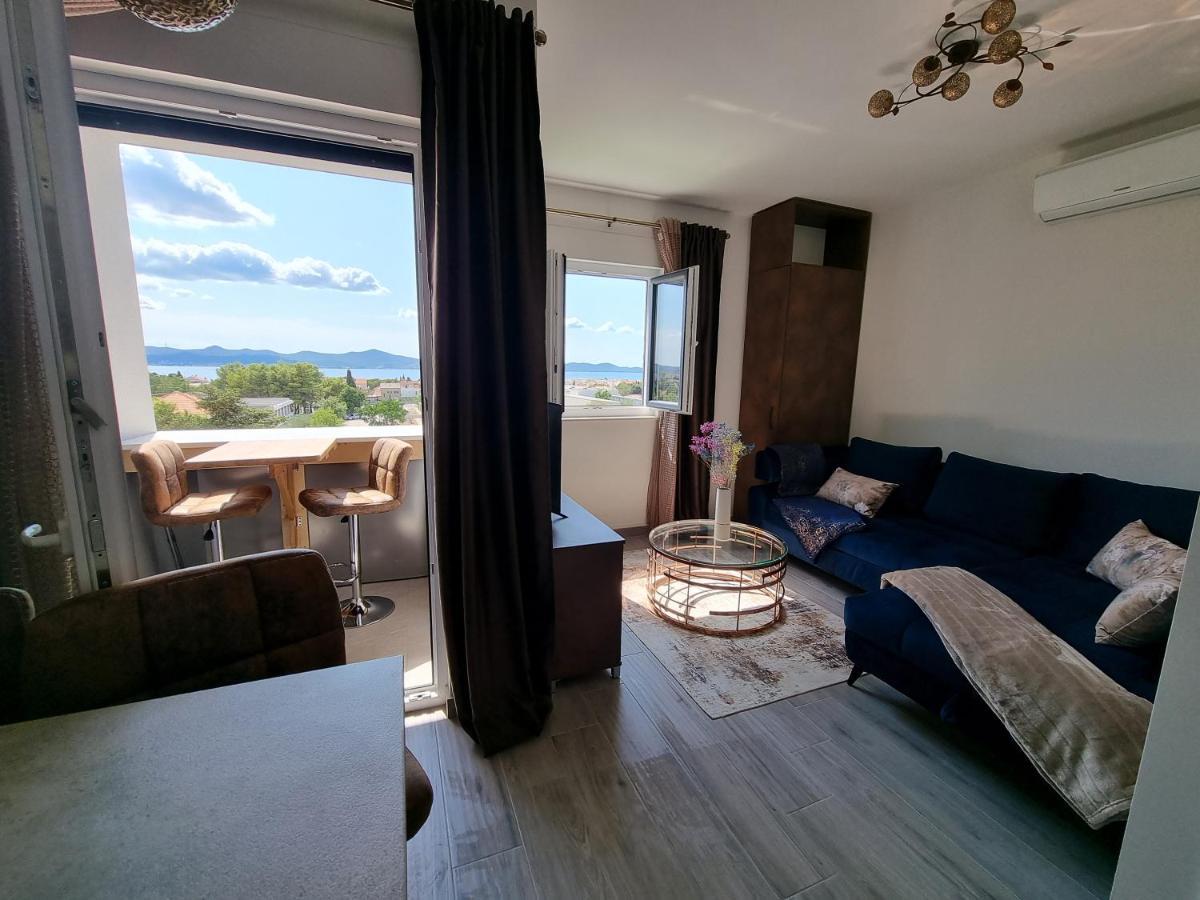 Booking Beautifull Studio Apartment Bell With Balcony And Sea View In Задар Екстериор снимка