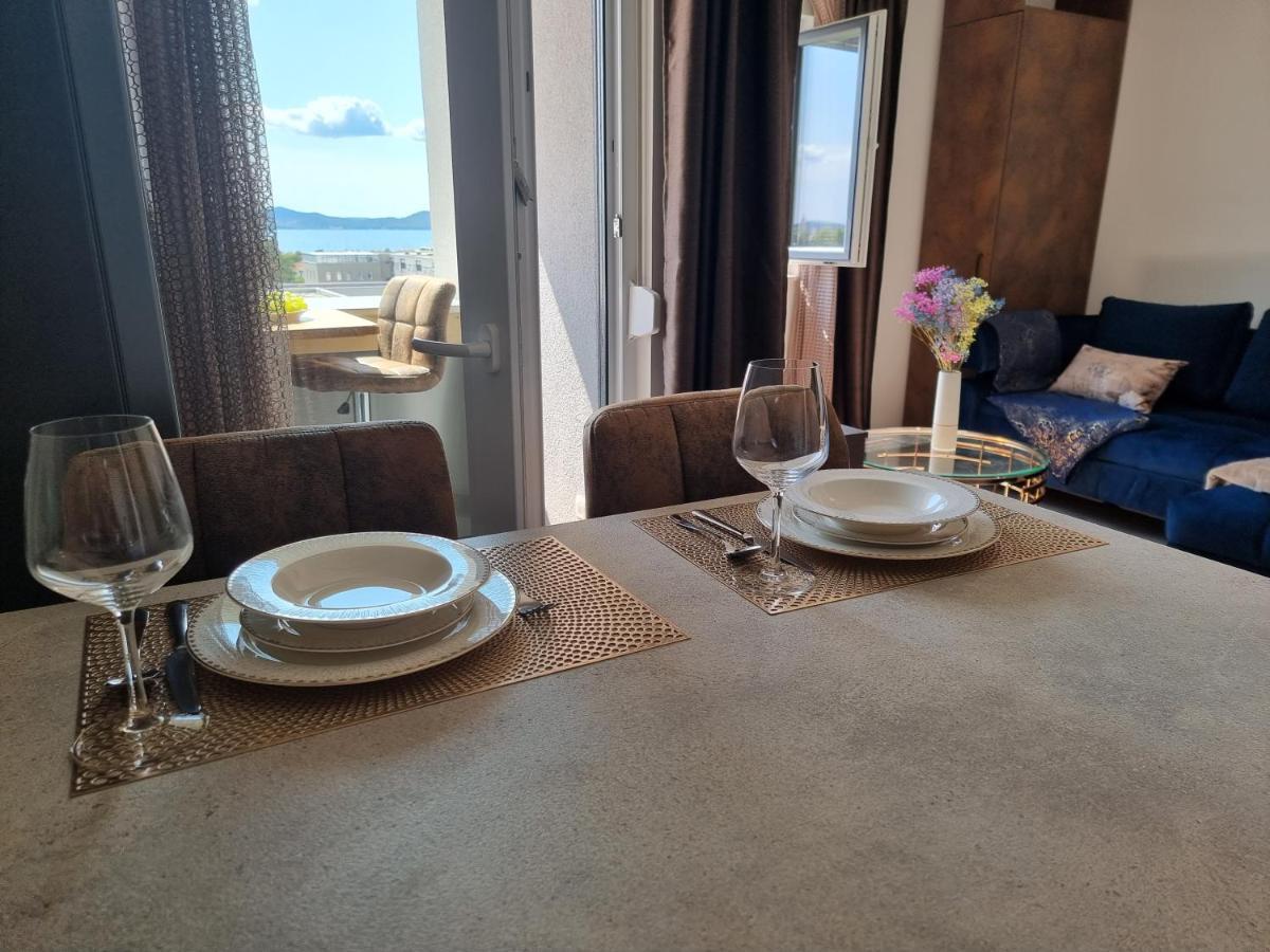 Booking Beautifull Studio Apartment Bell With Balcony And Sea View In Задар Екстериор снимка