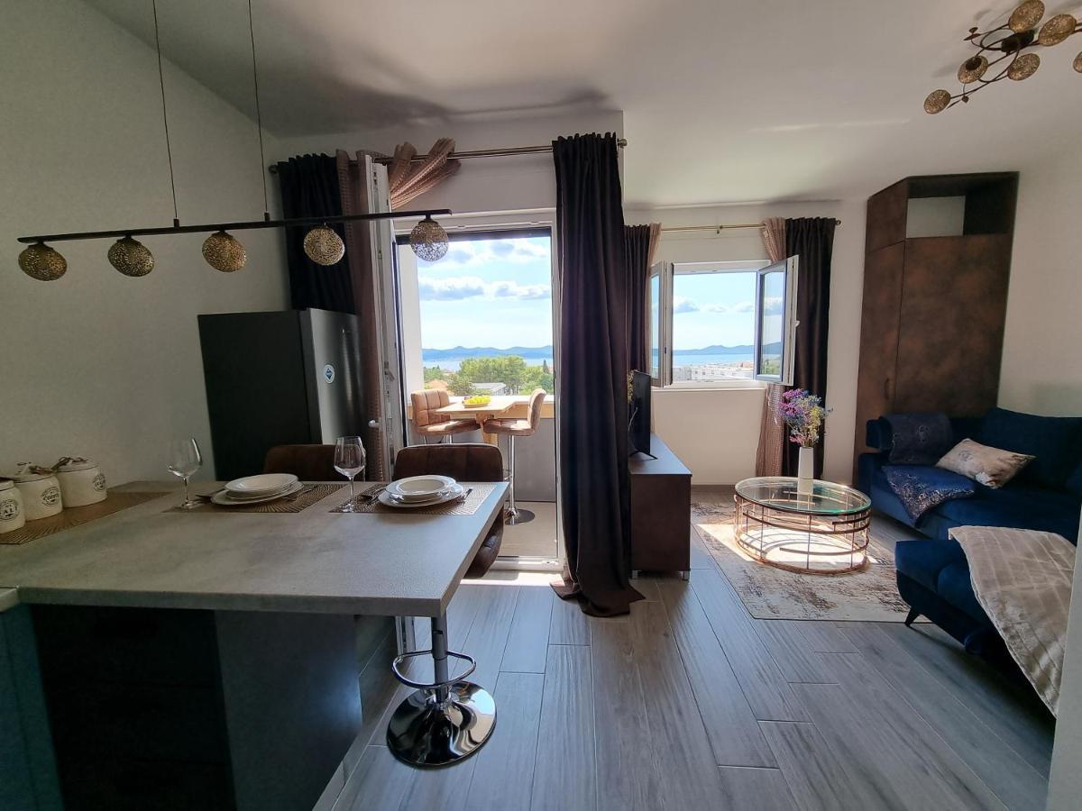 Booking Beautifull Studio Apartment Bell With Balcony And Sea View In Задар Екстериор снимка